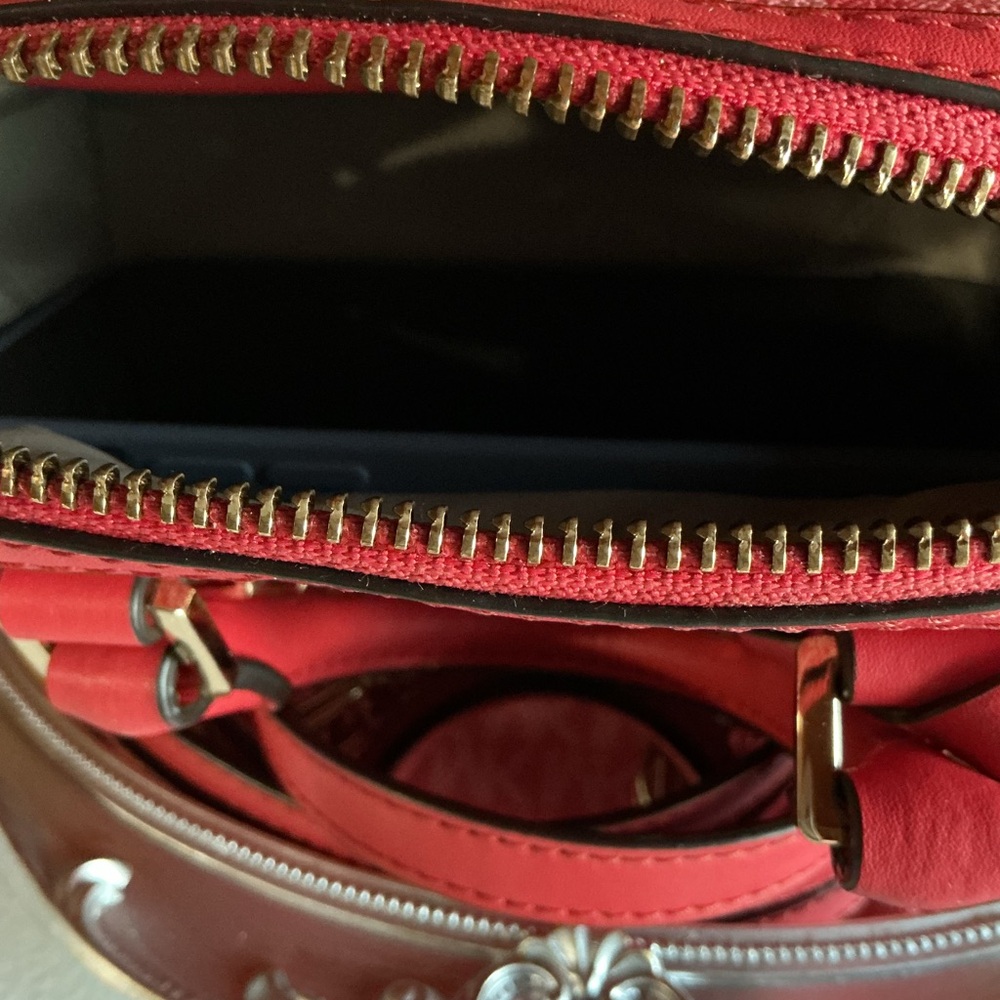 Michael Kors (NWOT)Bedford Extra-Small Duffle Crossbody - Picture 7 of 8